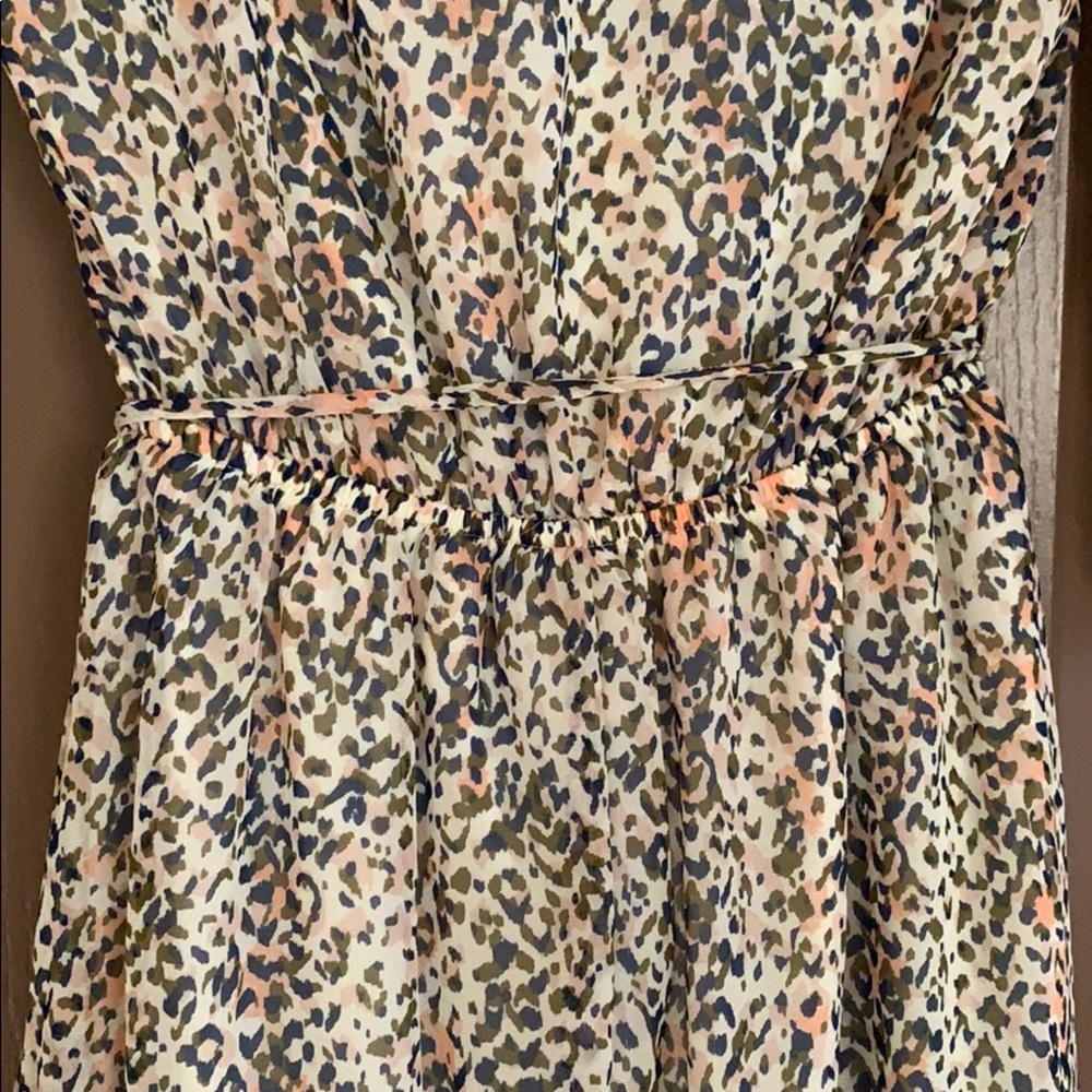 Dress - Picture 7 of 8